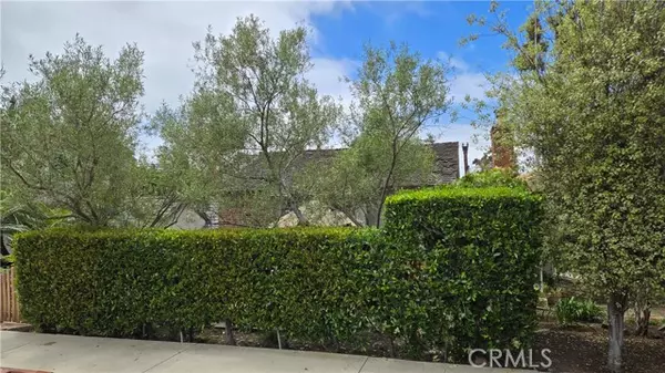 Corona Del Mar, CA 92625,519 Poppy Avenue