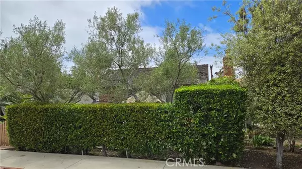 Corona Del Mar, CA 92625,519 Poppy Avenue