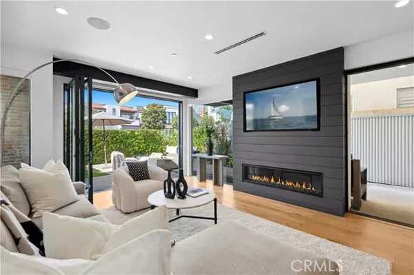 Corona Del Mar, CA 92625,608 Orchid Avenue