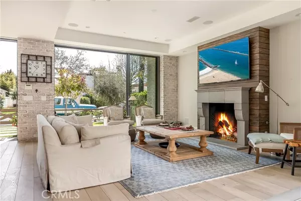 Corona Del Mar, CA 92625,507 Orchid Avenue