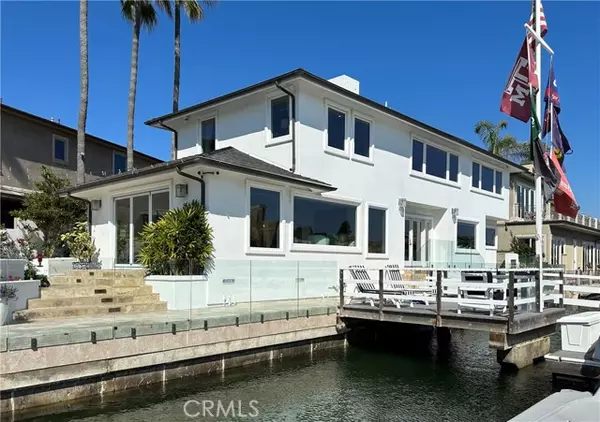 7 Balboa Coves, Newport Beach, CA 92663