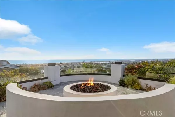 Corona Del Mar, CA 92625,2720 Pebble Drive