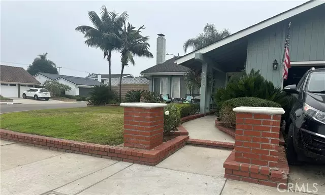 Huntington Beach, CA 92646,8932 Gallant Drive