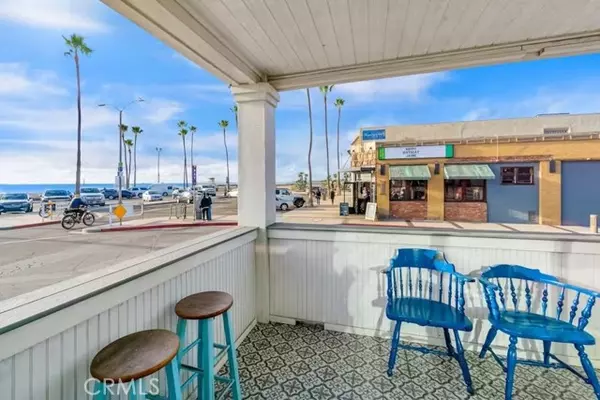 Newport Beach, CA 92663,2214 W Oceanfront