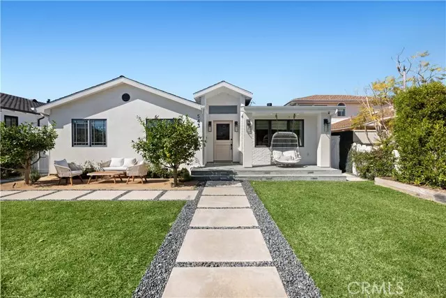 543 San Bernardino Avenue, Newport Beach, CA 92663