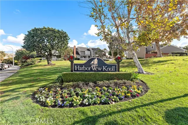 Newport Beach, CA 92660,2768 Hillview Drive