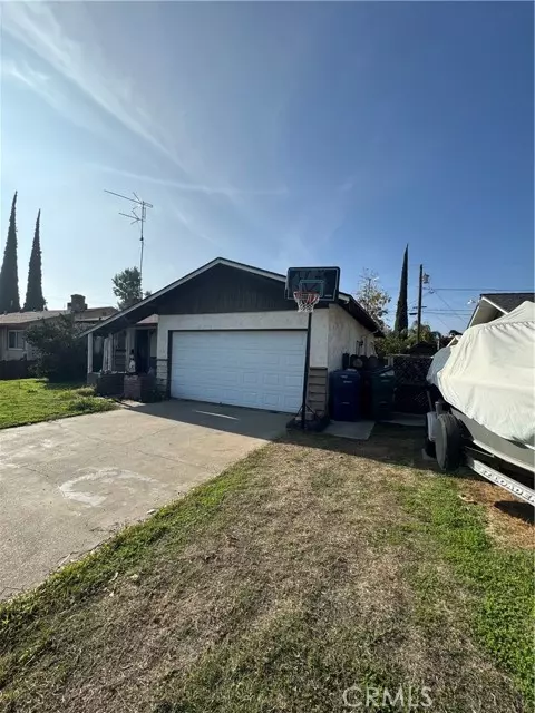 Winton, CA 95388,7297 Edythe Circle