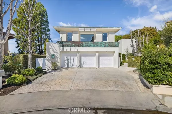 Newport Beach, CA 92660,2 Inverness Lane