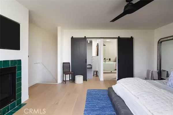 Long Beach, CA 90814,335 Flint Avenue