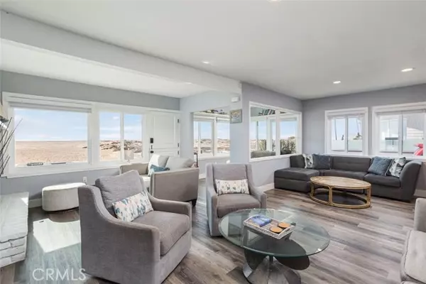 Newport Beach, CA 92661,200 East Oceanfront