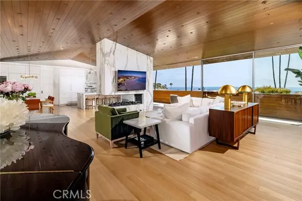 Laguna Beach, CA 92651,2538 Monaco Drive