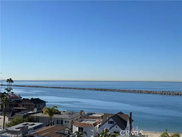 Corona Del Mar, CA 92625,2607 Ocean Boulevard