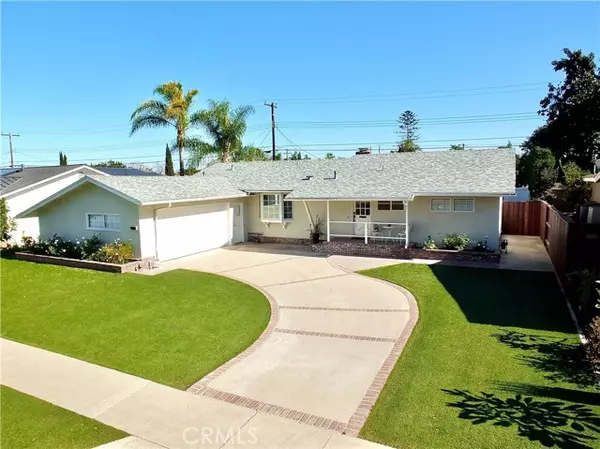 2394 College Drive, Costa Mesa, CA 92626