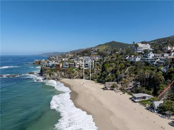 Laguna Beach, CA 92651,31899 Circle Drive