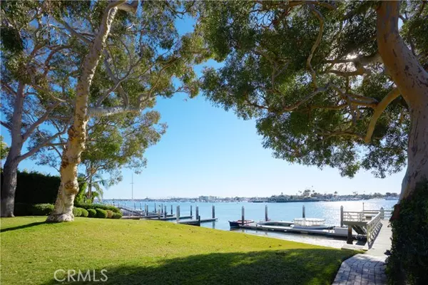 Newport Beach, CA 92660,20 Harbor Island