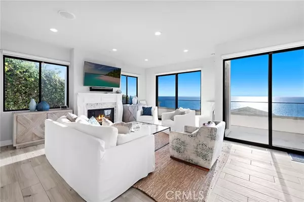 Laguna Beach, CA 92651,32100 Virginia Way