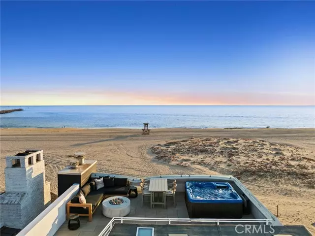 Newport Beach, CA 92661,2144 East Oceanfront