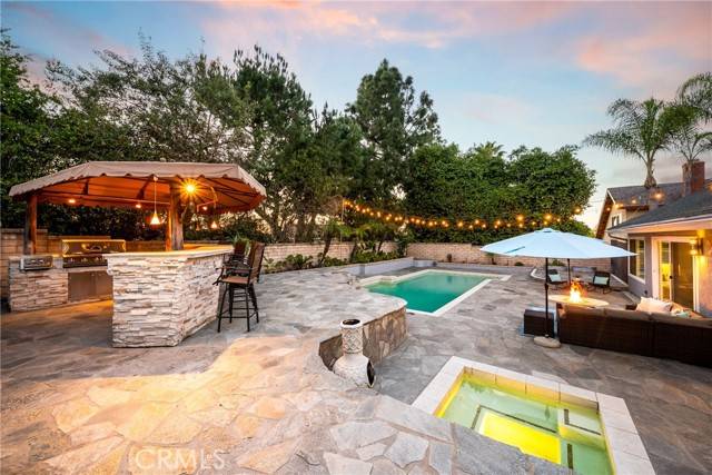 25501 Sarita Drive, Laguna Hills, CA 92653