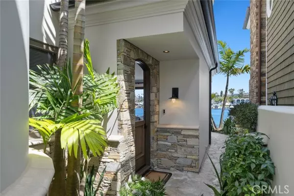 Newport Beach, CA 92663,118 Via Lido Nord