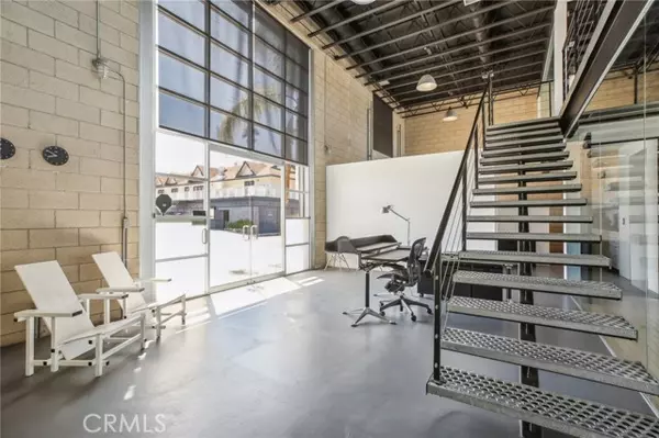 Newport Beach, CA 92663,411 30th Street