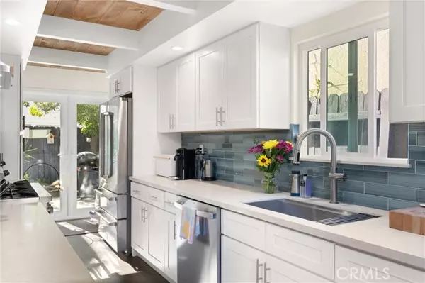Newport Beach, CA 92663,327 62nd Street