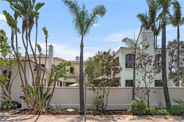401 Piazza Lido, Newport Beach, CA 92663
