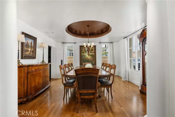 Newport Beach, CA 92663,401 Piazza Lido