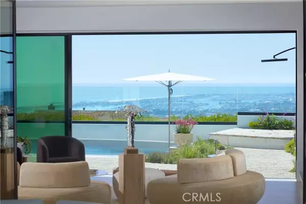 17 Muir Beach Circle, Corona Del Mar, CA 92625