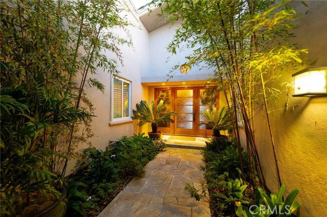 3 Harbor Ridge Drive, Newport Beach, CA 92660