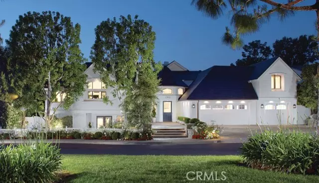 Newport Beach, CA 92660,2 Royal Saint George Road