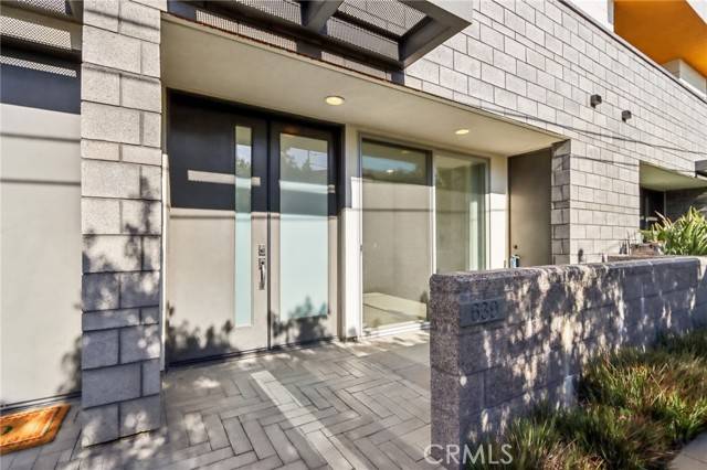 639 Channel Way, Costa Mesa, CA 92627