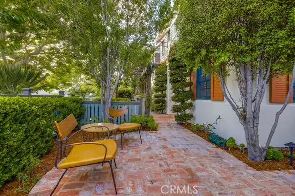 Corona Del Mar, CA 92625,2569 Bungalow Place