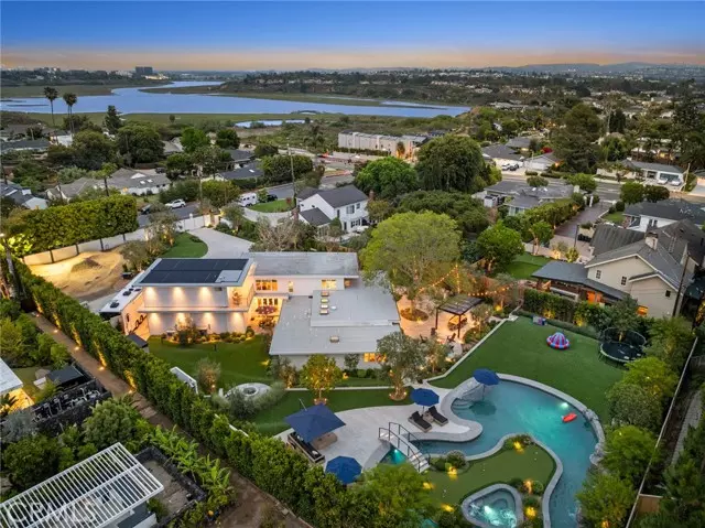 Newport Beach, CA 92660,2301 Santiago Drive