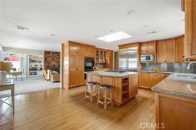 Costa Mesa, CA 92627,1951 Aliso Avenue