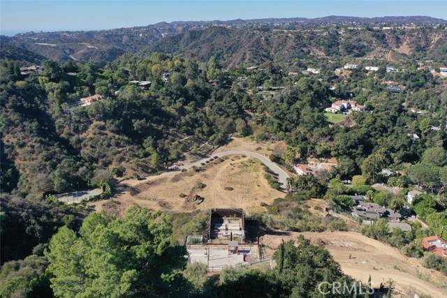 2451 Summitridge Drive, Beverly Hills, CA 90077
