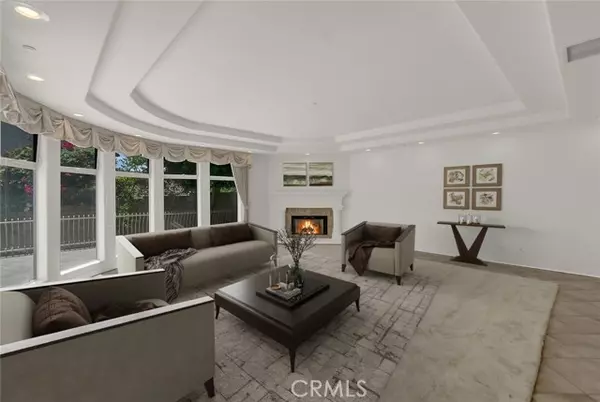 Yorba Linda, CA 92886,6041 Calle Mirador