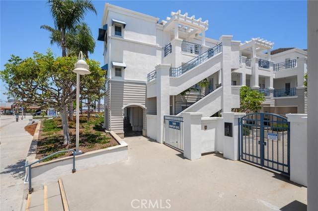Newport Beach, CA 92663,2600 Newport Boulevard