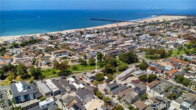 Seal Beach, CA 90740,1515 Electric Avenue