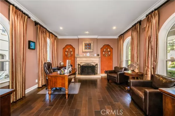 Newport Beach, CA 92660,9 Landport