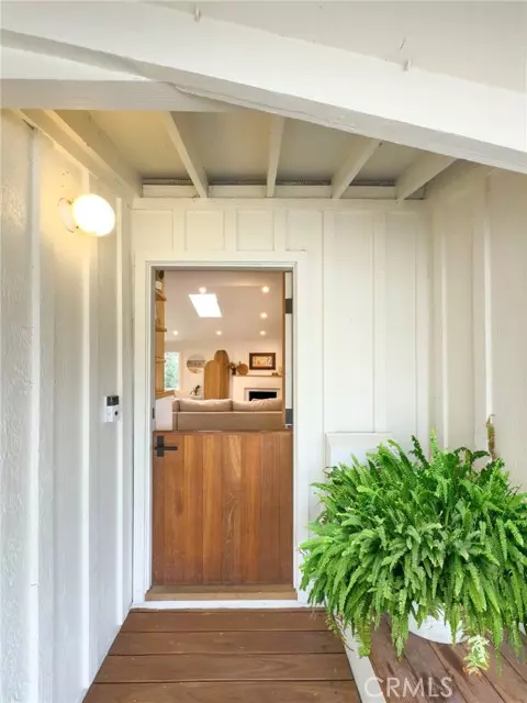 Costa Mesa, CA 92626,305 Bowling Green Drive