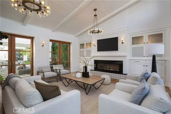 Newport Beach, CA 92663,2217 Laurel Place