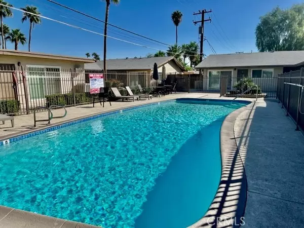 Palm Springs, CA 92262,686 East Cottonwood Road