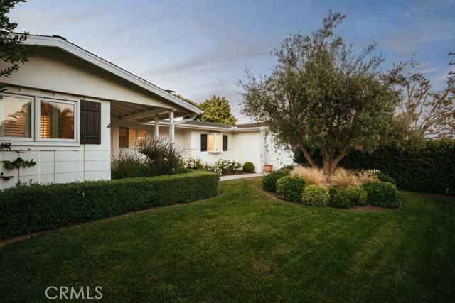 Costa Mesa, CA 92627,484 East 16th Street