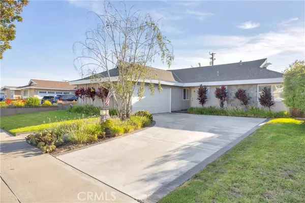 Los Alamitos, CA 90720,12111 Reagan Street