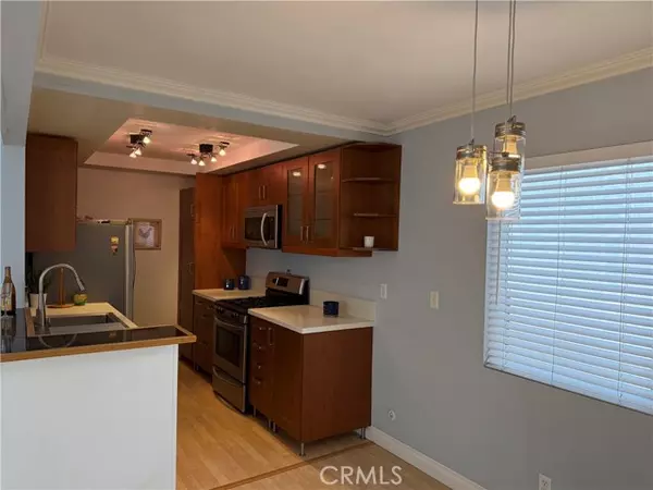 Corona Del Mar, CA 92625,514 Marigold Ave