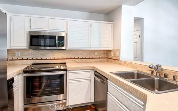 Newport Beach, CA 92660,80 Baycrest Court