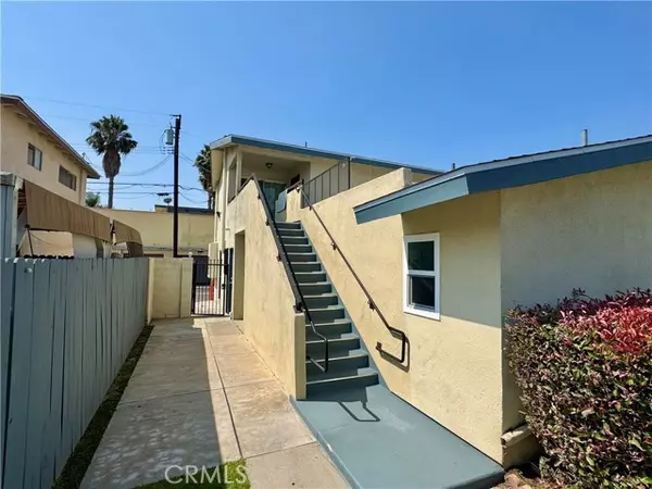 Anaheim, CA 92804,3238 West Cabot Drive