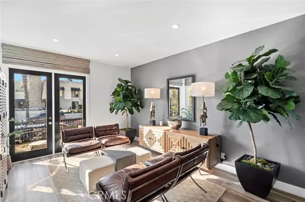 Huntington Beach, CA 92648,310 18th Street