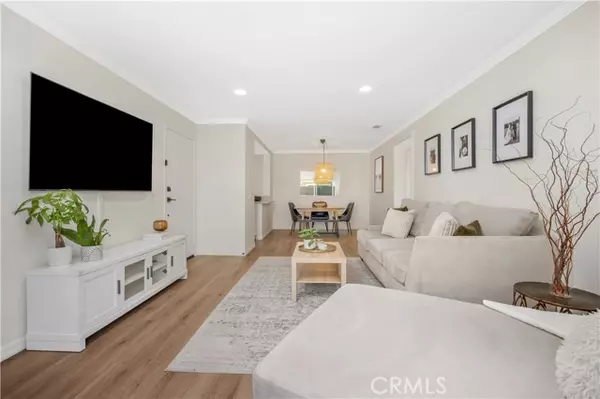 Yorba Linda, CA 92887,23482 Cambridge Road