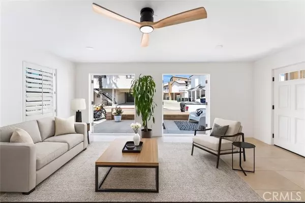 126 47th Street, Newport Beach, CA 92663